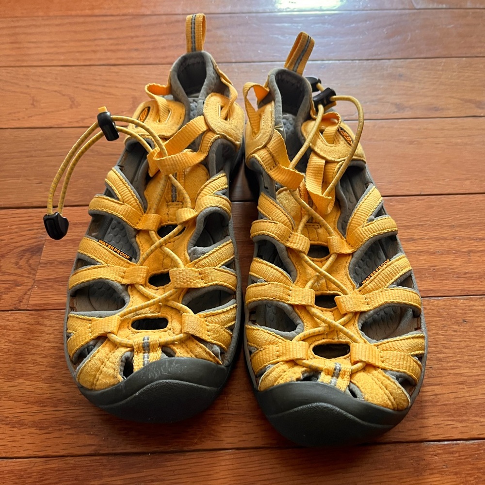 Keen Yellow Gray Sandals with Closed-Toe Design
